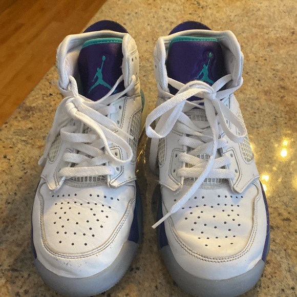 EUC/AIR JORDAN MARS sneakers / Mens 8 - Picture 2 of 9